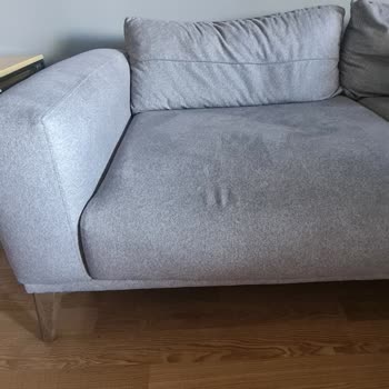 Kelebek Mobilya Kelebek Viena Koltuk Çok Kalitesiz Sürekli İskeleti Ayakları Kırılıyor