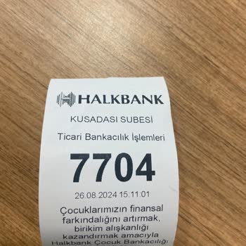 Halkbank Kuşadası Şubesinde Ticari İşlemde Yaşanan Uzun Bekleme Süresi