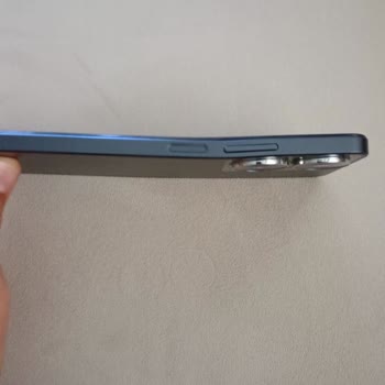 Realme Yeni Aldığım Telefonun Gövdesi Eğildi