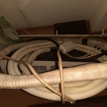 Arçelik Yetkili Servisi Klimayı Kırdı ve Umursamadı