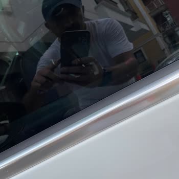Edwax Car Care Lens İstanbul Şubesi Araç Temizliği Kabusu: Yüksek Fiyat Ve Hasar!