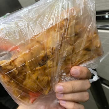 Şok Market Bozuk Ürün Ve İade Almıyor Fiş İçin Çöpü Karıştırın Diyor