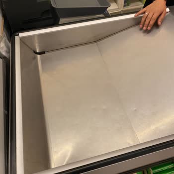 Şok Market Bozuk Ürün Ve İade Almıyor Fiş İçin Çöpü Karıştırın Diyor