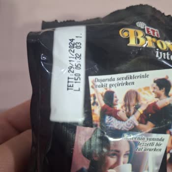 Eti Gıda Browni Kek Kaplama Da Küf