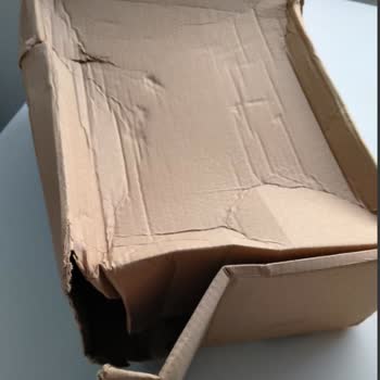 Gerekli Şeyler (gerekliseyler.com.tr) Özensiz Paketleme Ve Hasarlı Ürün Teslimatı