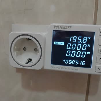 Bosch Voltaj Düşüklüğü 1. Resim Servis Ölçümü 2. Resim Elektrikçinin Ölçümü