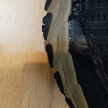 Skechers Spor Ayakkabı Kusurlu Ürün