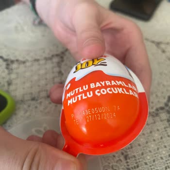 Kinder Yumurta Hayal Kırıklığı: Oyuncak Çıkmadı