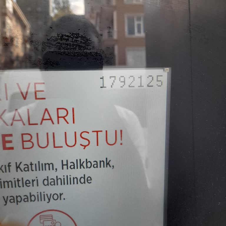 Ziraat Bank ATM Parama El Koydu