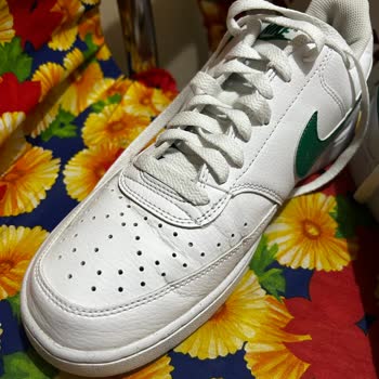 Nike Kalitesiz Ayakkabı Satıyor!