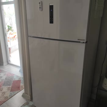 8 Aylık Arçelik Buzdolabının Motor Sorunu Çözülmüyor