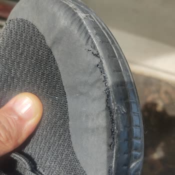 Slazenger Spor Ayakkabısının Kısa Sürede Yırtılması