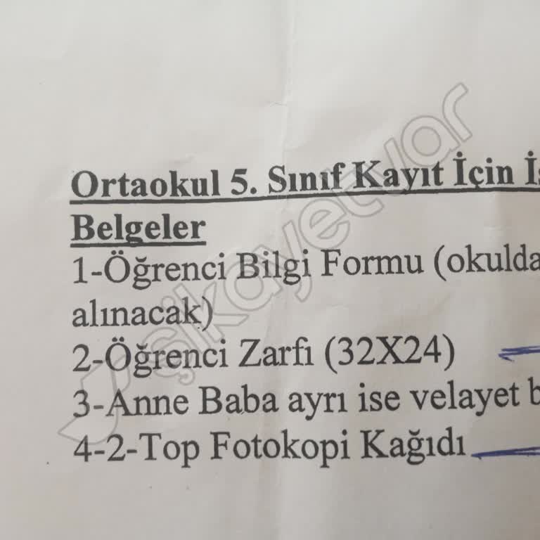 Hüseyin Güllüoğlu Ortaokulu Fazlaca Bağış İstiyor!
