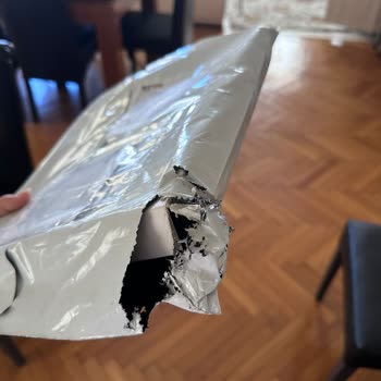 MNG Kargo'dan Gelen Paket Hasarlı Ve Güvenlik Sorunu Var