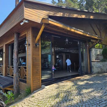 Hancıoğlu Çamburnu Kahvaltı Yapmaya Gittiğimiz Yerde Kötü Muamele