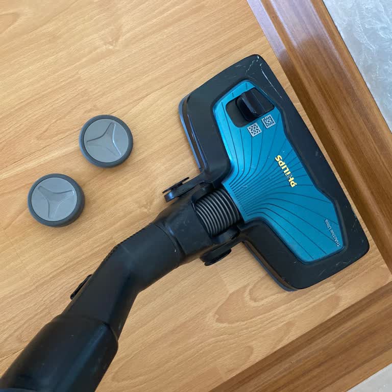 PHILIPS Ev Aletleri Philips 5 Yıl Garantisi Olan Ürünün Arkasında Durmuyor