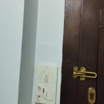 Filli Boya Gri Diye Aldık Mavi Çıktı