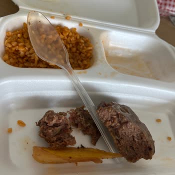 Bursa Şehir Hastanesi Köyü Yemekleri Ve 1 Kaşık Yemek Koyuyorlar