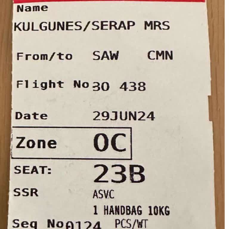 Air Arabia Firması Uçuş Rötarı Ve Valiz Kırılması