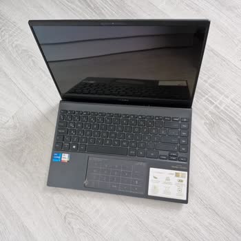 Asus Zenbook Overheating, Performance, Service, and Shipping Issues