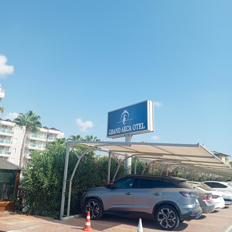 Grand Akça Hotel Otel Müzik Politikası Ve Ayrımcılık Sorunu