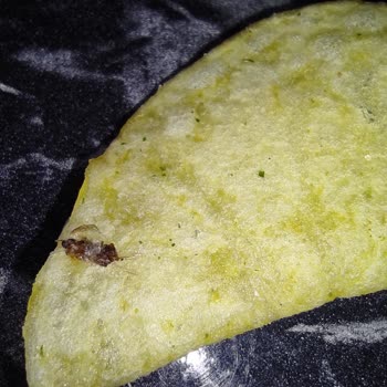 Lays İçinde Böcek Var