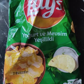 Lays İçinde Böcek Var