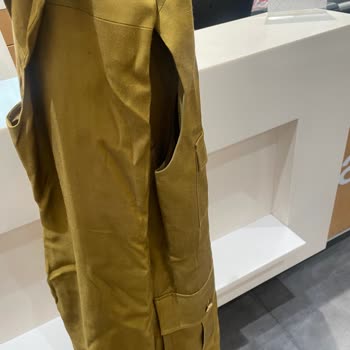 Adil Işık Group Elbise İç Astar Sarktı