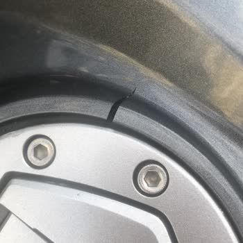 Bajaj Pulsar RS200 Depo Grenajı