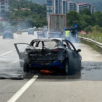 Garantili Clio Aracımız Seyir Halinde Yandı. Renault Sahip Çıkmıyor
