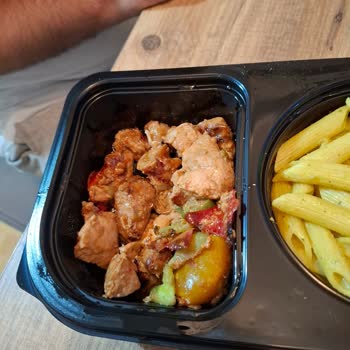 Tavuk Koymayı Unutan Tavuk Dünyası