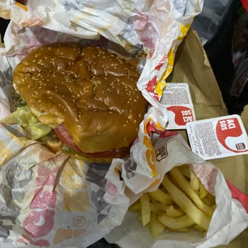 Yemek Sepeti Ve Burger King'in Müşteriye Saygısızlığı