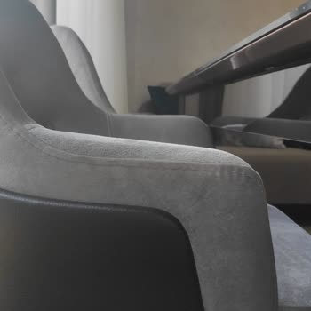 Divanev Pişmanlıktır. 7 Ay Da Tamamlanamayan Salon Takımı