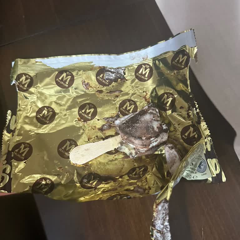 Paketten Yenmiş Çıkan Magnum Ve Yetersiz Müşteri Hizmeti