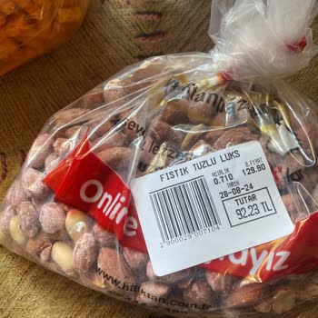 Halktan Kuruyemiş Halktan Kuru Yemiş