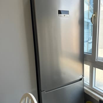 Arçelik Buzdolabı Lastik Problemi ve Teknik Servis Sorunu