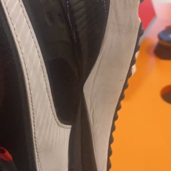 FLO Ayakkabı Puma Marka Spor Ayakkabı