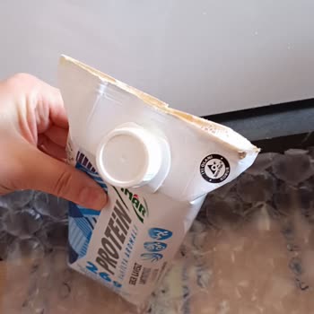 Hepsiburada Kargosu Süt Patlamış Geldi İlgisiz Müşteri Hizmetleri