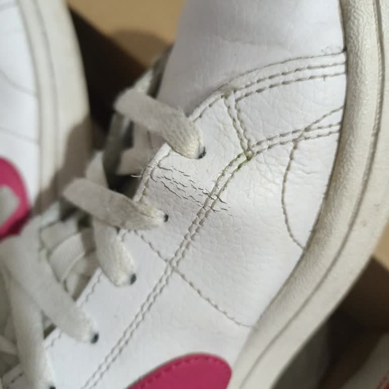 Optimum Deichmann Mağazası Nike Spor Ayakkabı