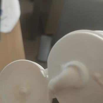 Bioderma Photoderm Spot SPF 50+ Leke Karşıtı Güneş Kremi Bozuk Mu