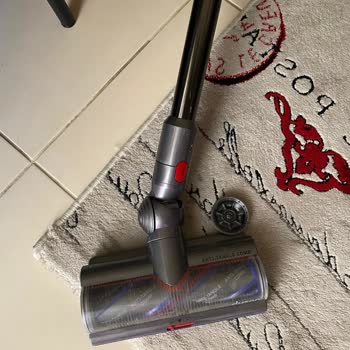 Dyson V15 Süpürge Parça Değişiminde Yaşanan Sorunlar