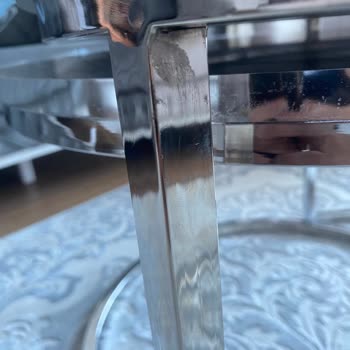 Sehpakalite Kusurlu Ürünün Arkasında Değil Pişmanlık