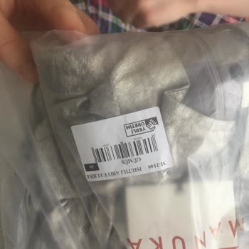 Manuka Markasında Kendi Kargoma Ulaşamıyorum Yanlış Kargo Gönderilmiş.