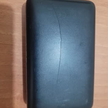 Anker Powerbank'in 3 Yıl İçinde Çatlaması Ve Destek Eksikliği
