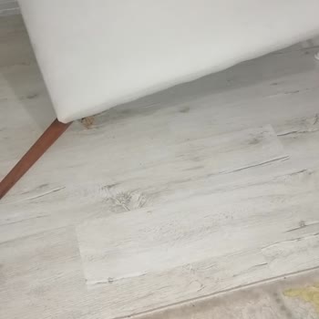 Vivense Bench Ürünü Hemen Kırıldı. Çürük Ürün. Garanti De Geri Almıyor