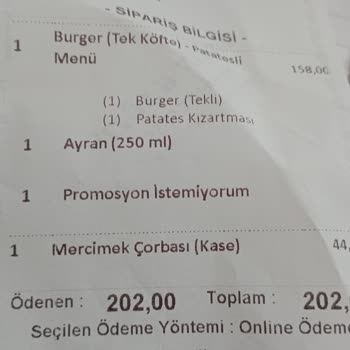 Köfteci Yusuf'tan Gelen Siparişte Paketleme Sorunu