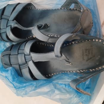 Escarpin Ayakkabı Kadıköy'deki Mağazadan Alınan Ayakkabının Kalitesizliği