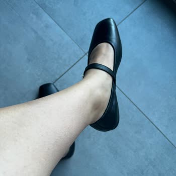 Derimod 2700 Param Çöpe Gitti. Ayakkabı Zarar Açtı!