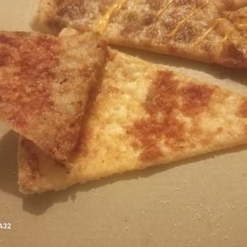 Pizza Hut Muhatap Yok, Cheddar Sos Yoksa Seçeneği Kaldırın