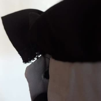 Lale Yücel Tesettür İademi Yaptıklarını Söyleyip 5 Gündür Beni Bekletiyorlar